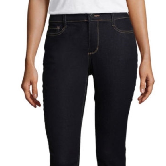 Denim Skinny Jeans/Jeggings - Picture 2 of 8